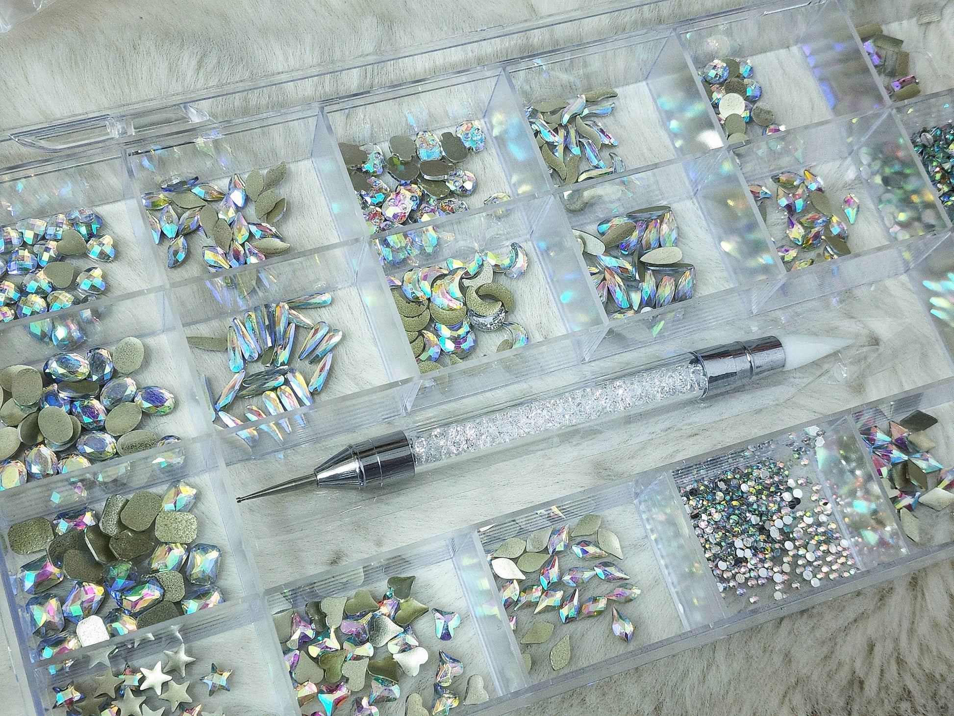 Kit Piedras Cristales AB tipo Swaroski Decoraciones para Uñas Tornasol Diy  Estuche + Katana